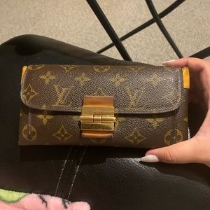 Authentic Louis Vuitton Elysee Wallet